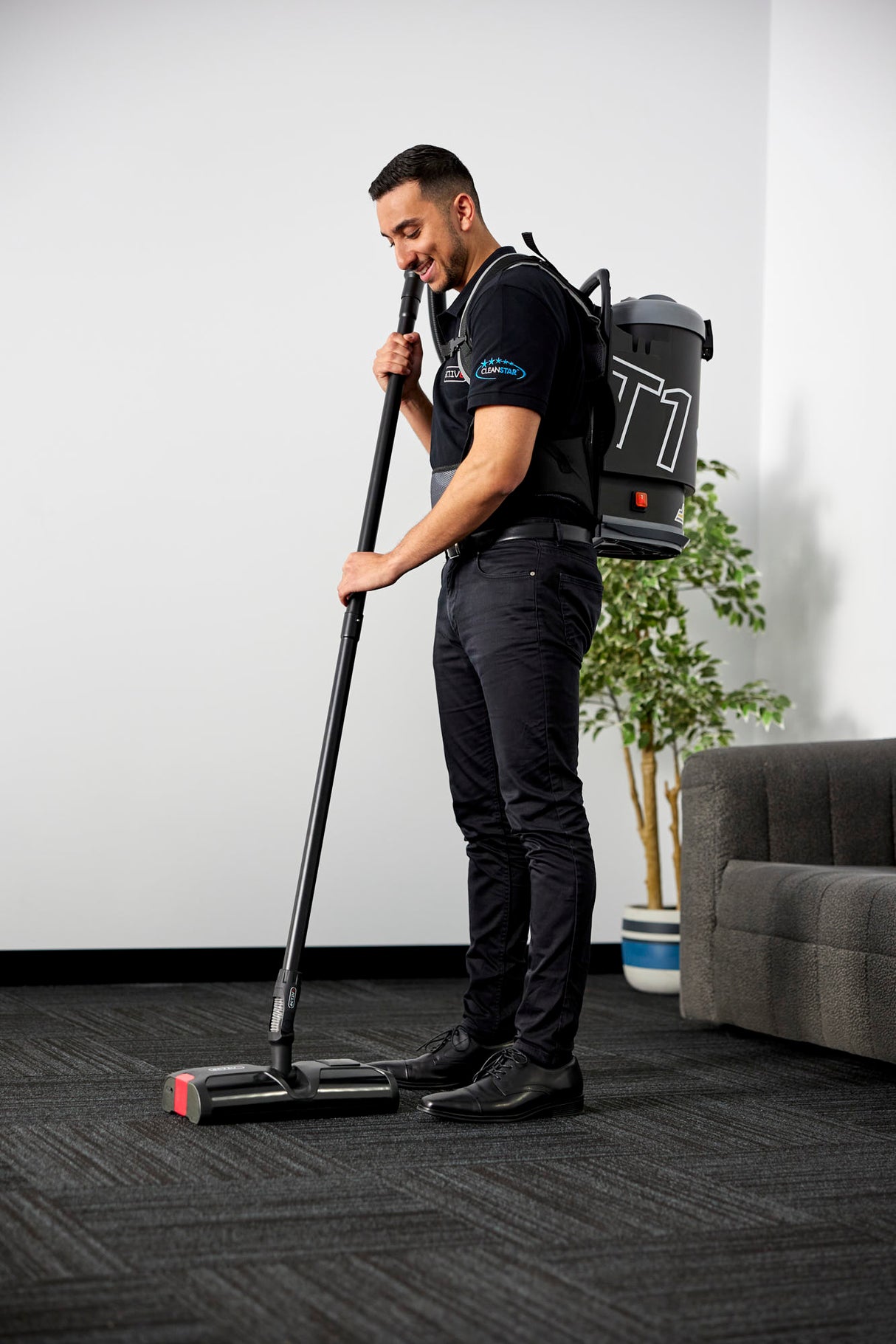 vacuum cleaner ideal for Aged Care, Airbnb’s, Airports, Bars, Bathrooms, Buses, Cafes, Car Dealerships, Childcare Centres, Gyms, Healthcare, Hotels, Offices, Restaurants, Schools, Shops, Spas, Supermarkets, Transport, Universities, Vehicles, Veterinary Clinics, and Warehouses.