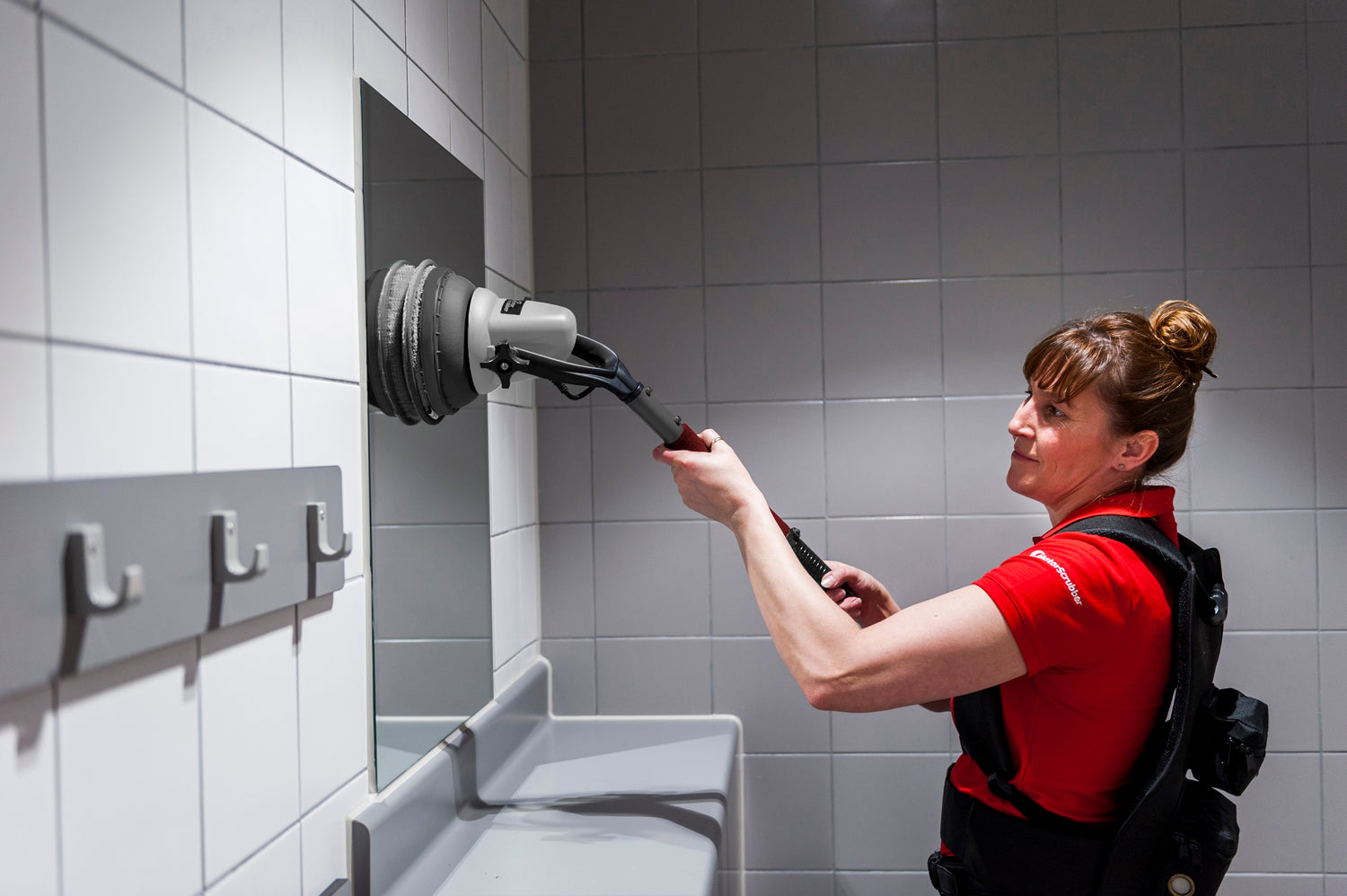 Motorscrubber M3S Starter Kit – Short Handle Floor & Wall Scrubber