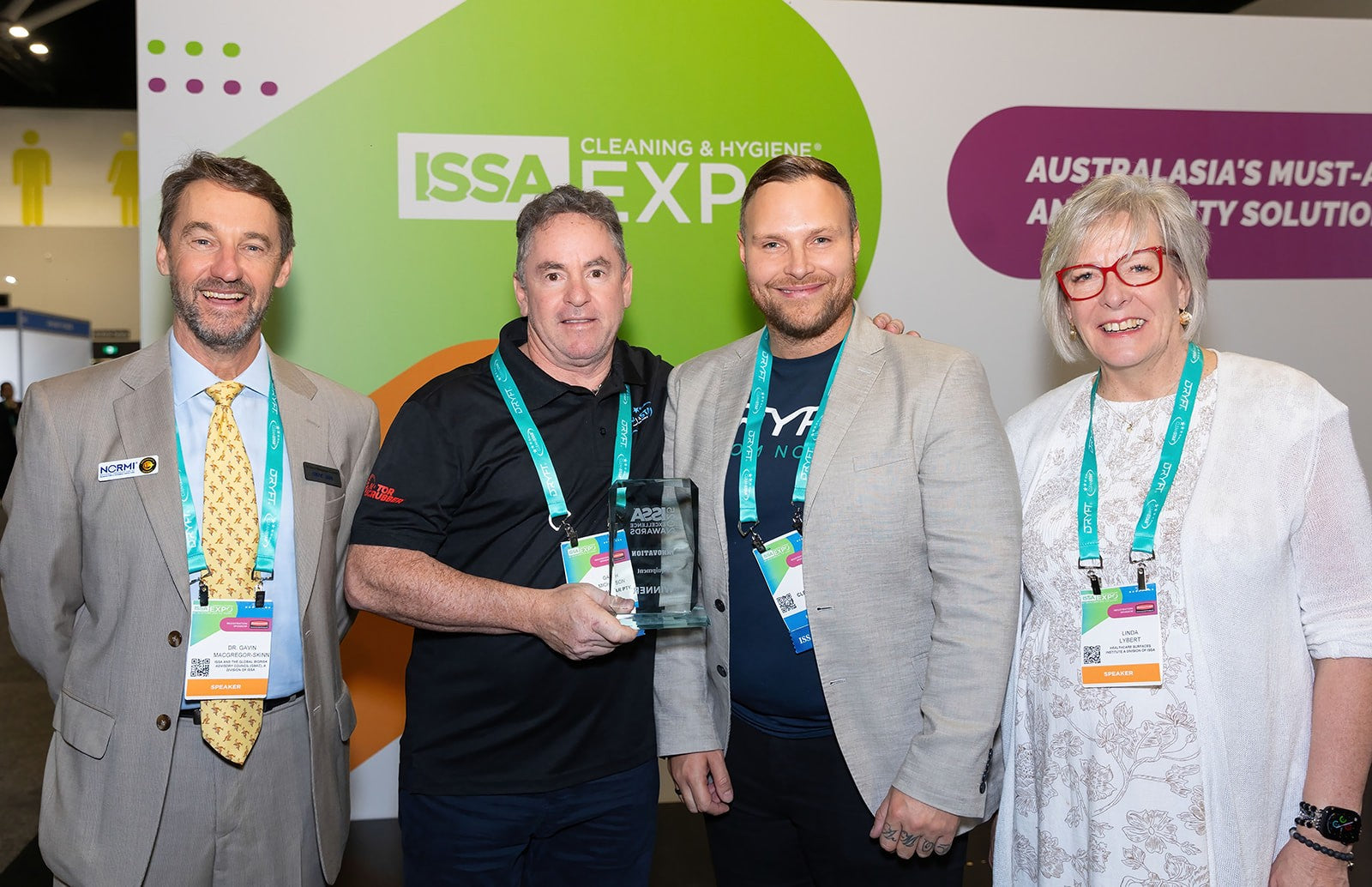 Cleanstar Wins ISSA Excellence Award for Dryft at 2025 Expo
