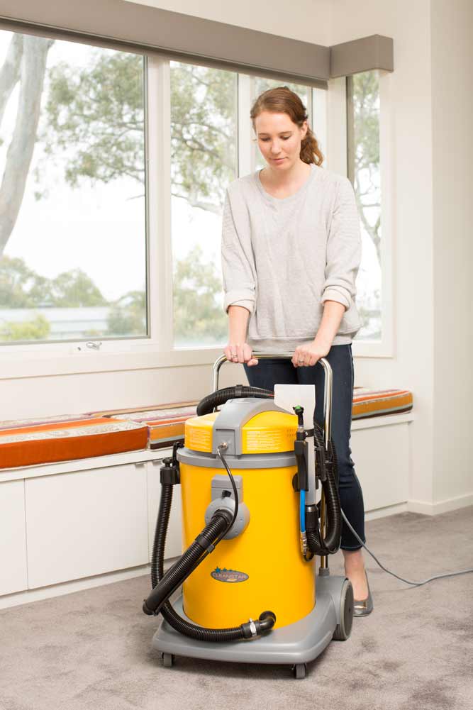 Ghibli M9P - 35 Litre Wet & Dry Vac & Extractor  FULL SET (with Upholstery Tool & Floor Wand)